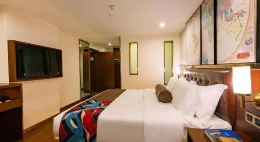 Bed in James Joyce Coffetel Guilin Railway Station Xiangbi Mountain Liangjiang Sihu Wharf