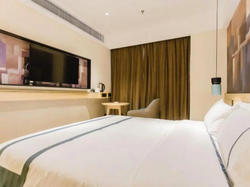 Bed in City Comfort Inn Foshan Sanshui Datang