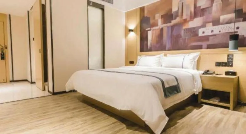 Bed in City Comfort Inn Foshan Sanshui Datang