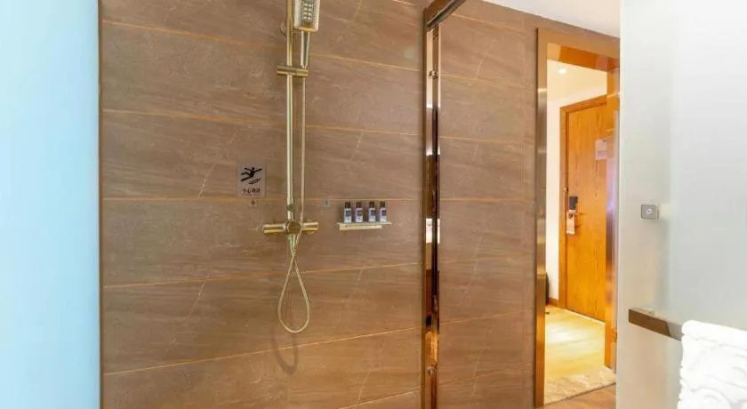 James Joyce Coffetel Kunming Railway Station Huancheng Nan Road Metro Station