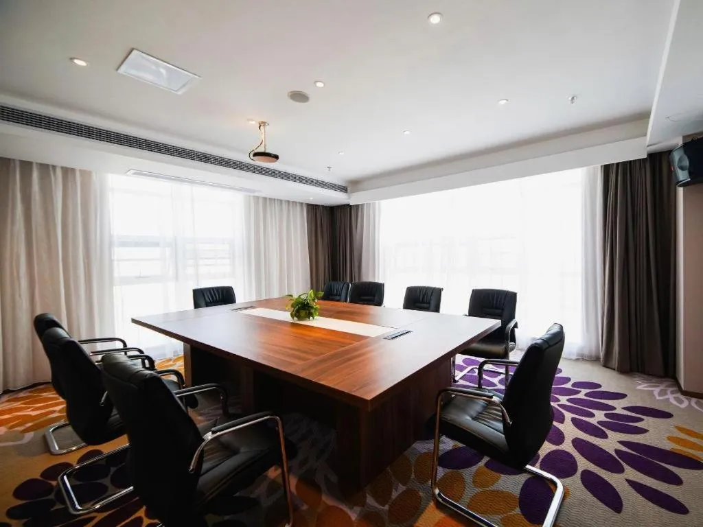 Lavande Hotel Nanchang High Tech Aixihu