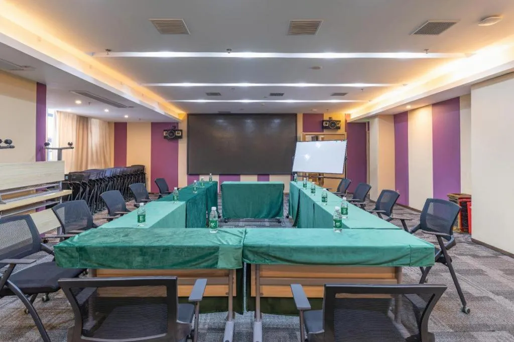 Lavande Hotel Nanchang High Tech Aixihu