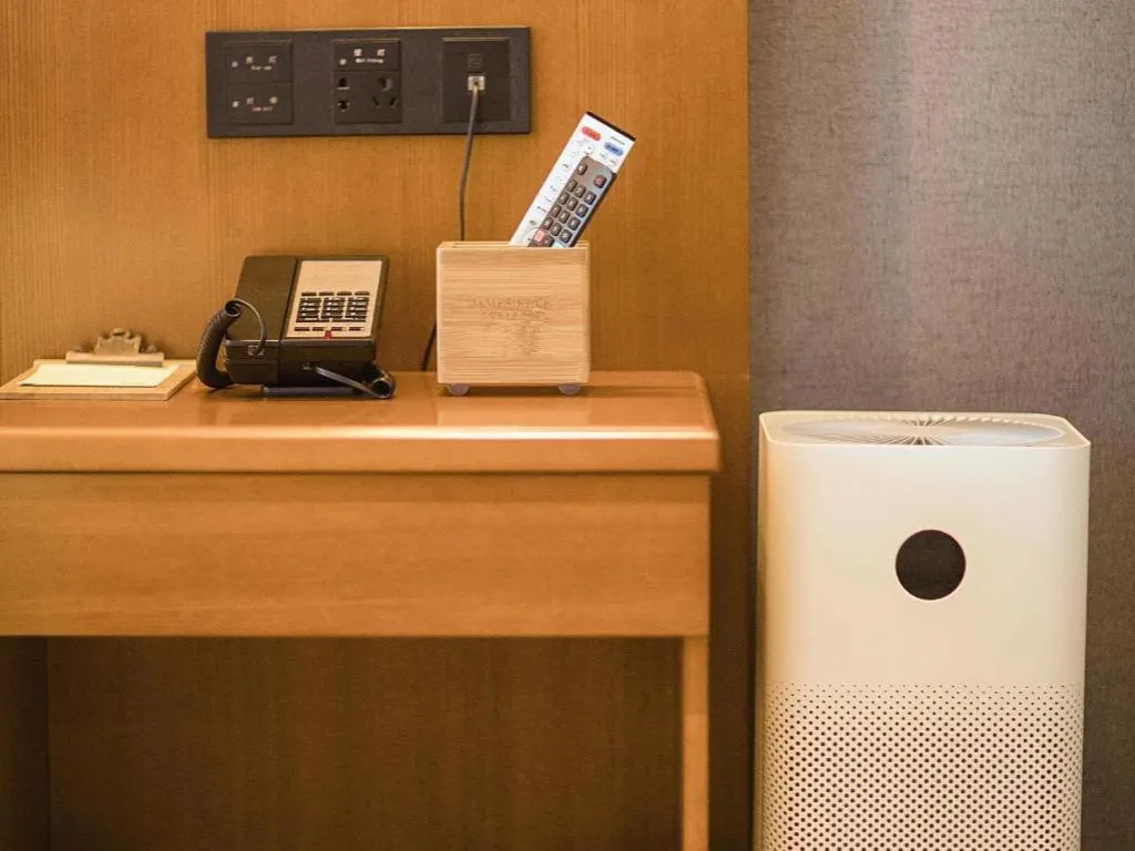 James Joyce Coffetel Xinyang Municipal Government Railway Station