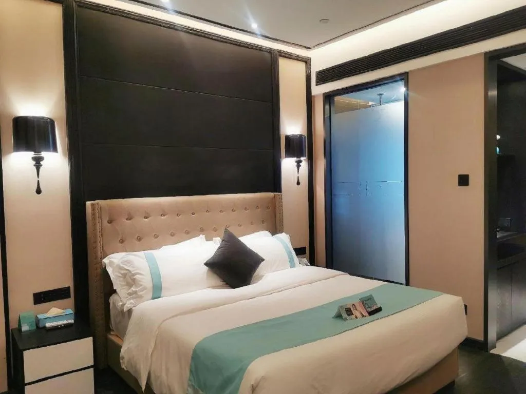 Bed in Xana Hotelle Guangzhou Luogang Science City Huangpi Metro Station