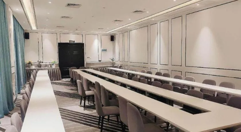 Xana Hotelle Guangzhou Luogang Science City Huangpi Metro Station