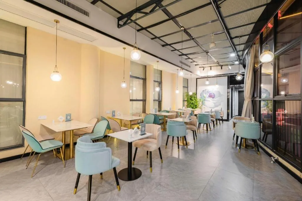 Xana Hotelle Guangzhou Luogang Science City Huangpi Metro Station