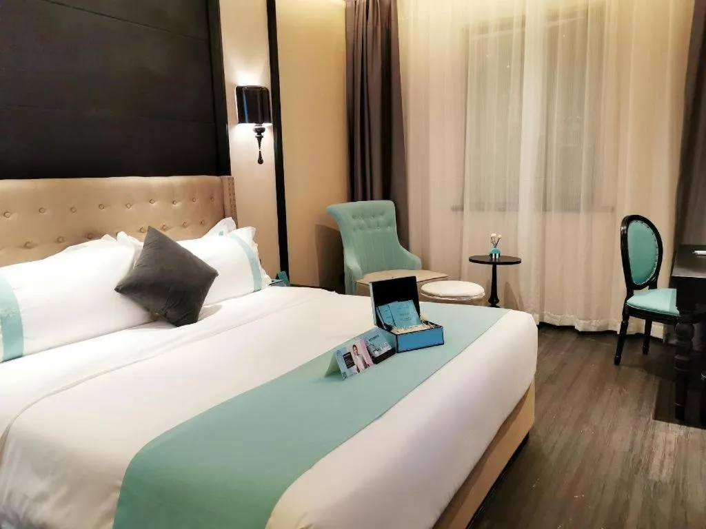 Bed in Xana Hotelle Guangzhou Luogang Science City Huangpi Metro Station