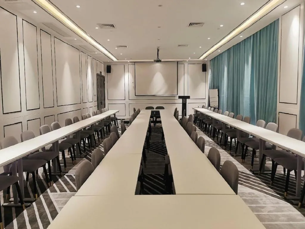 Xana Hotelle Guangzhou Luogang Science City Huangpi Metro Station