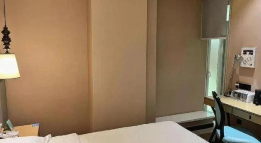 Bed in Xana Lite Hotelle Yan'an Baota Mountain