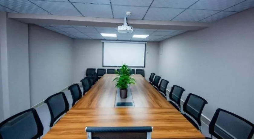 Jinjiang Inn Select Shihezi East Ring Road