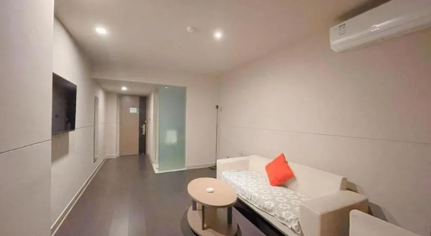 Jinjiang Inn Select Shihezi East Ring Road