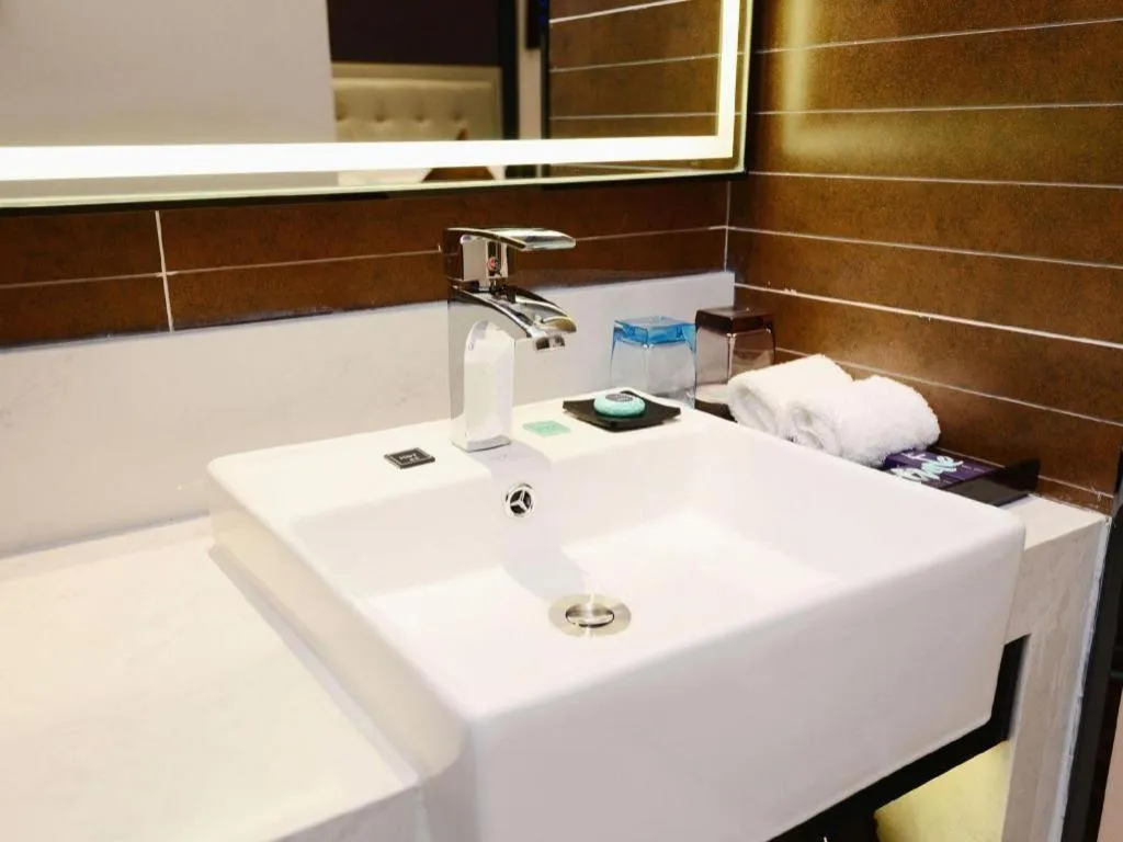 Xana Hotelle Xi'an Zhonglou, Huimin Street Metro Station