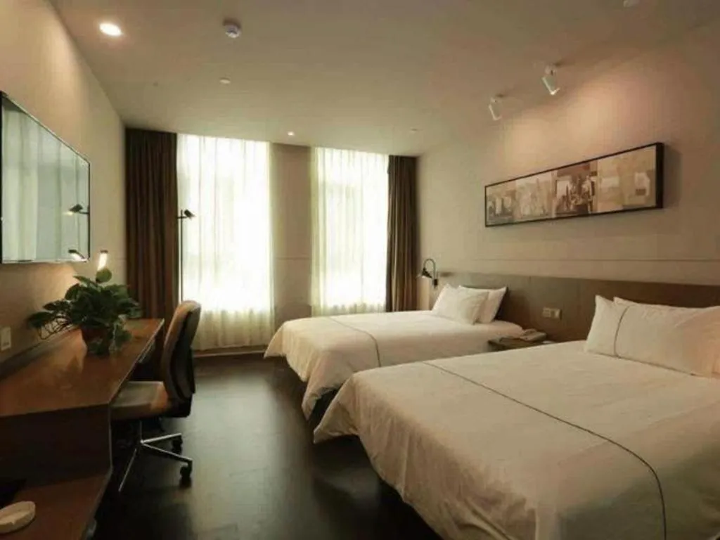 Bed in Jinjiang Inn Select Heze Wanxiang Plaza Guiling Road