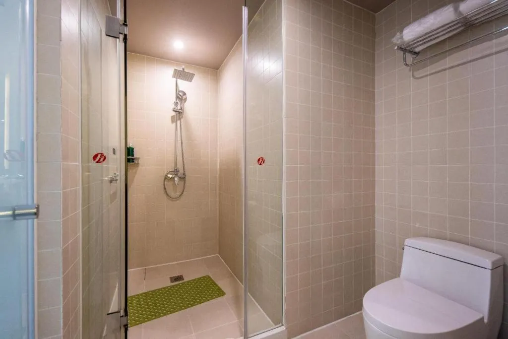 Jinjiang Inn Select Heze Wanxiang Plaza Guiling Road