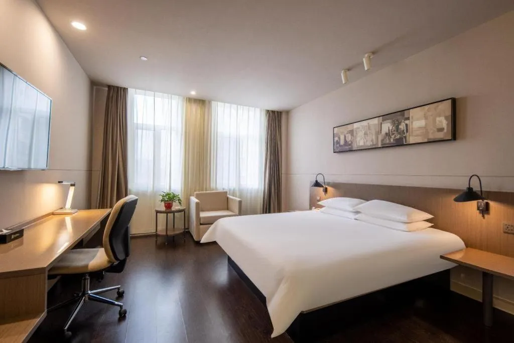 Bed in Jinjiang Inn Select Heze Wanxiang Plaza Guiling Road