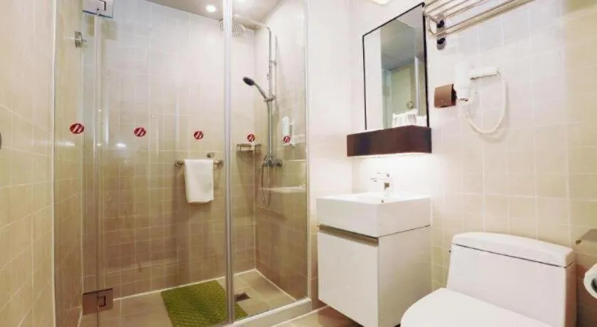 Jinjiang Inn Select Heze Wanxiang Plaza Guiling Road