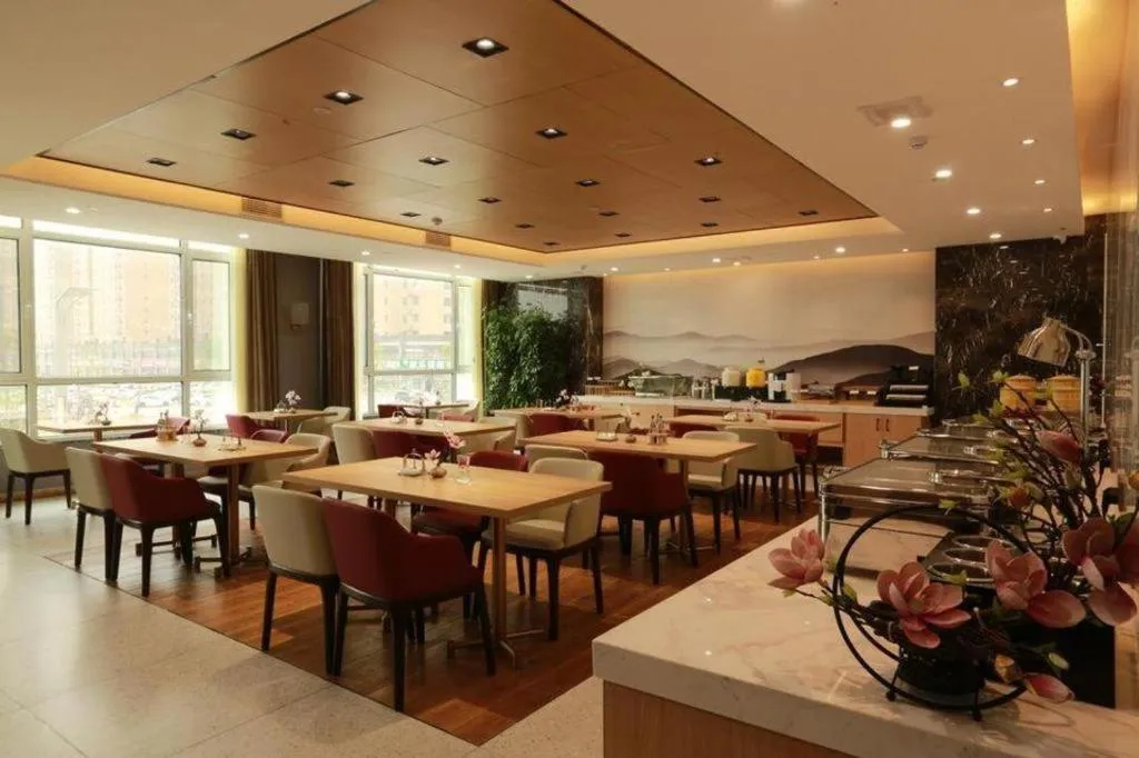 Jinjiang Inn Select Heze Wanxiang Plaza Guiling Road