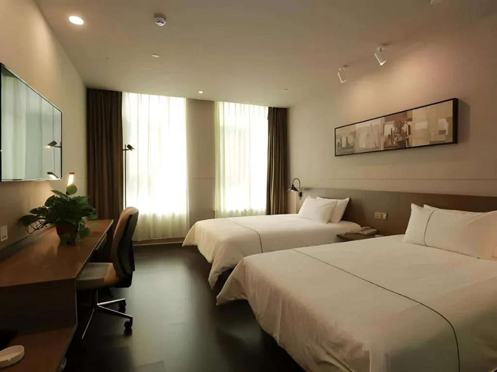 Bed in Jinjiang Inn Select Heze Wanxiang Plaza Guiling Road