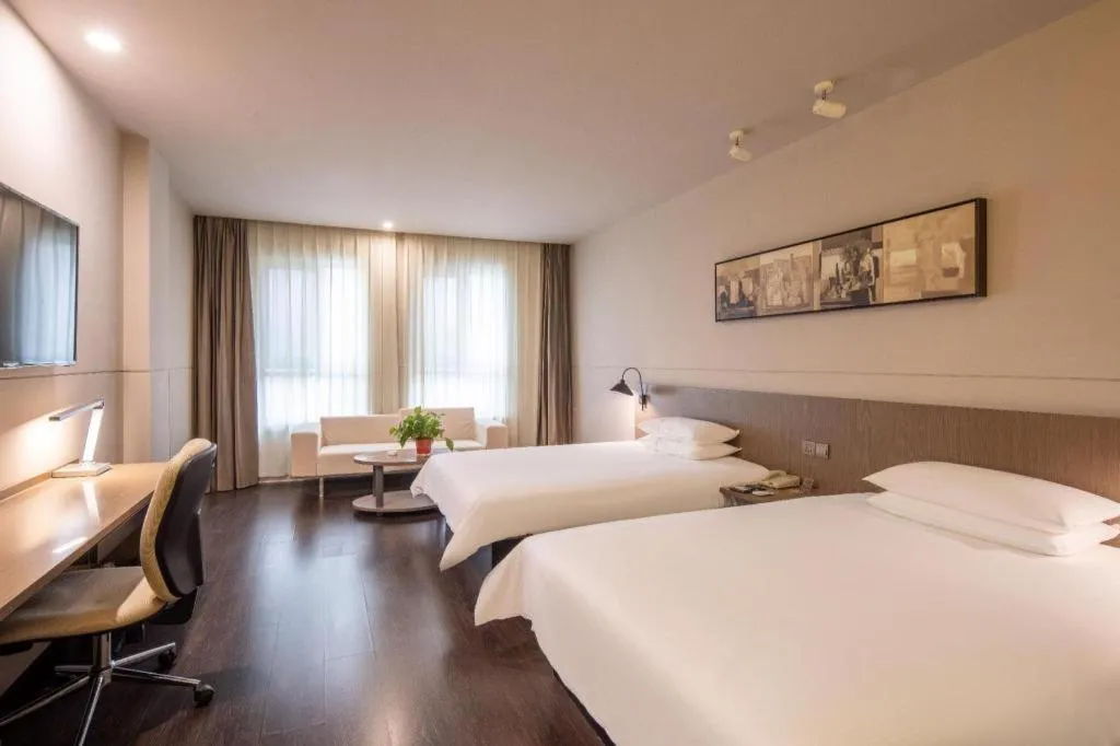 Bed in Jinjiang Inn Select Heze Wanxiang Plaza Guiling Road