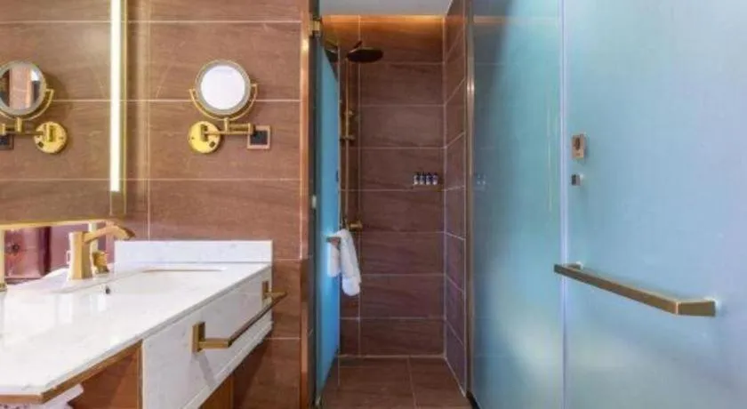 James Joyce Coffetel Lijiang Ancient City Dashuiche