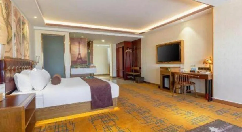 Bed in James Joyce Coffetel Lijiang Ancient City Dashuiche