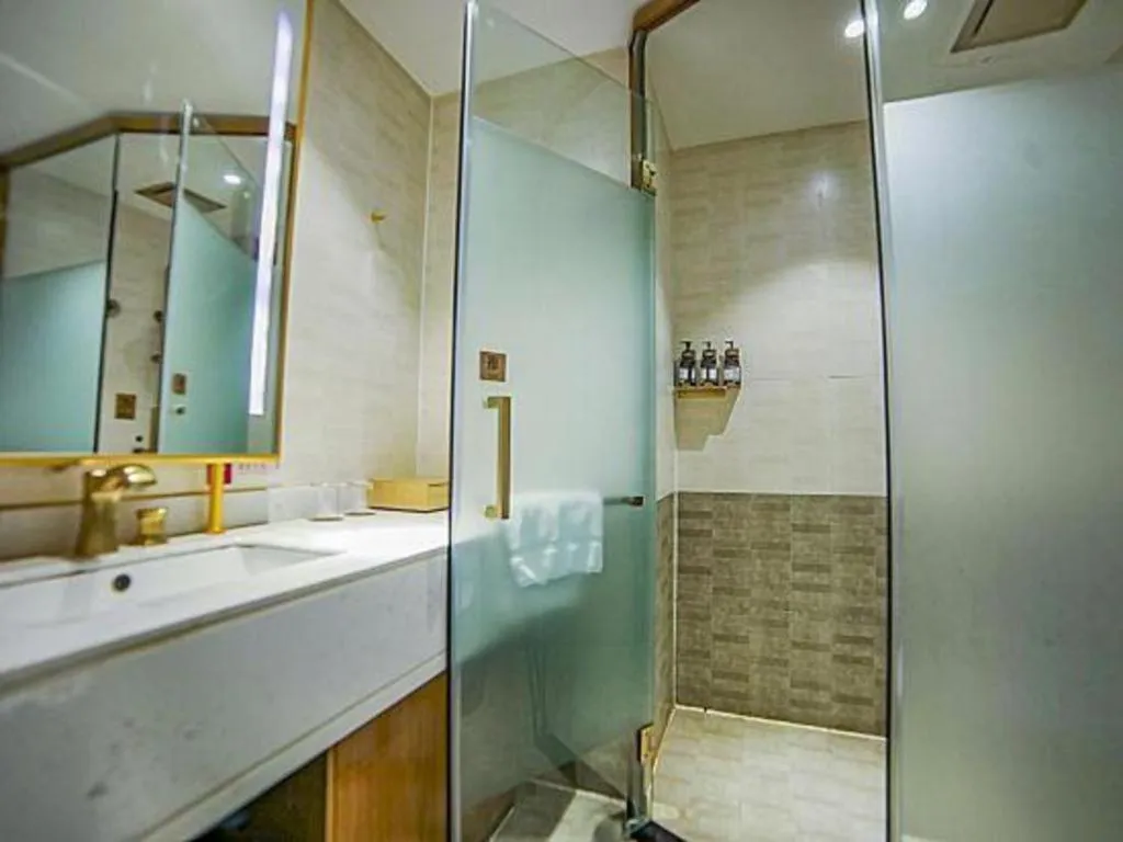 James Joyce Coffetel Lijiang Ancient City Dashuiche