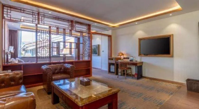 James Joyce Coffetel Lijiang Ancient City Dashuiche