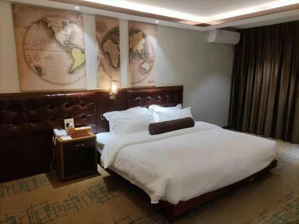 Bed in James Joyce Coffetel Lijiang Ancient City Dashuiche