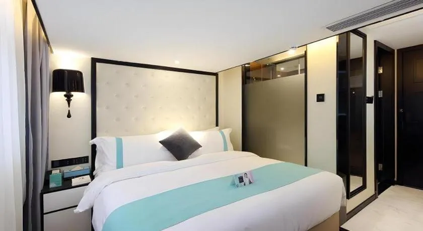 Bed in Xana Hotelle Shenzheng South Station Foxconn