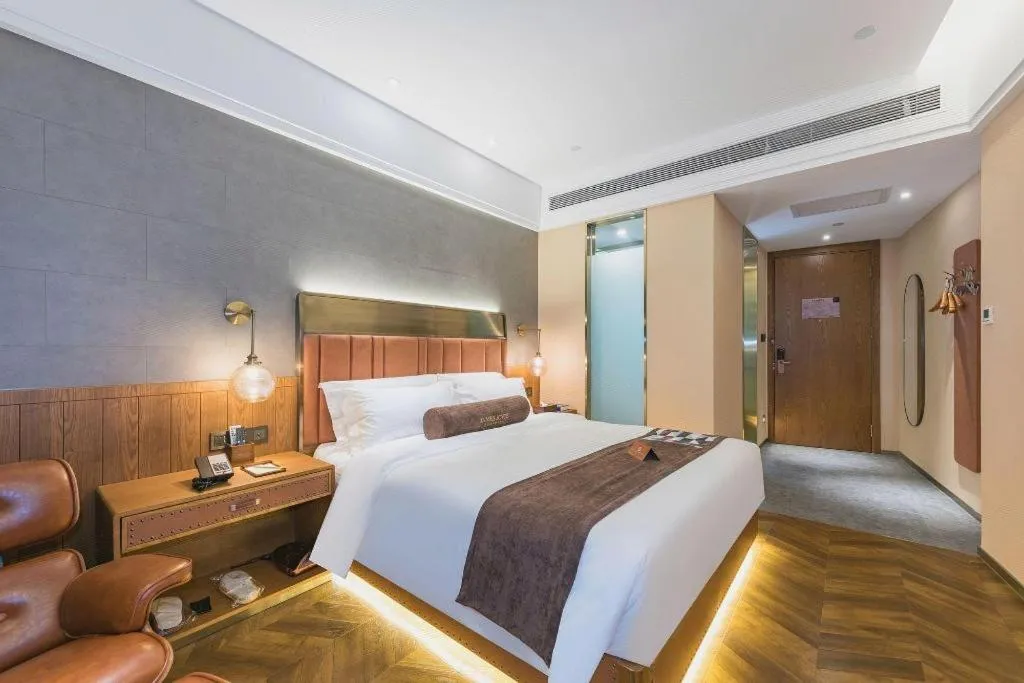 Bed in James Joyce Coffetel Tianjing First Central Hospital Nankai University