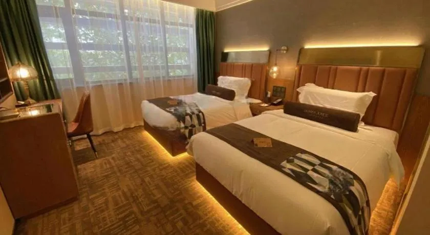 Bed in James Joyce Coffetel Tianjing First Central Hospital Nankai University