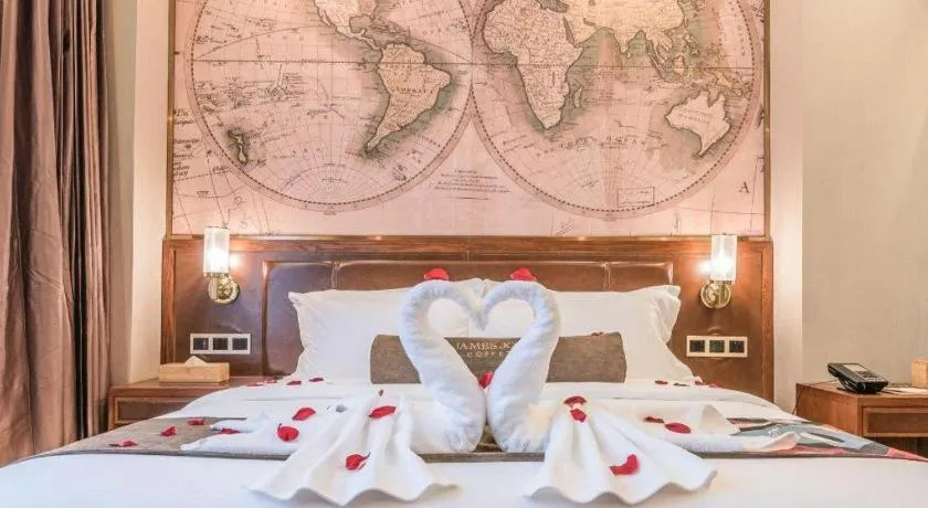 Bed in James Joyce Coffetel Tianjing First Central Hospital Nankai University