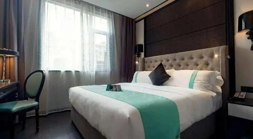 Bed in Xana Hotelle Xi'an Zhonglou Luoma