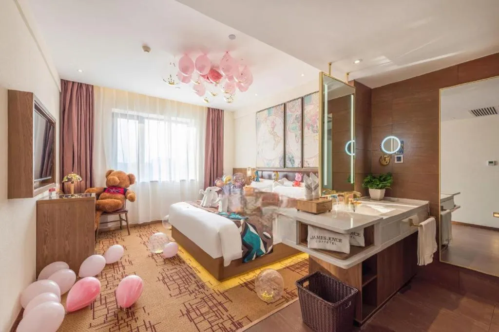 Bed in James Joyce Coffetel Beijing Yizhuang Development Zone Chicheng Times Square