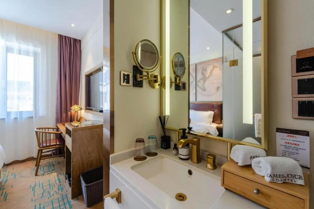 Bed in James Joyce Coffetel Beijing Yizhuang Development Zone Chicheng Times Square