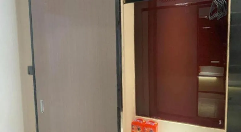 IU Hotel Lanzhou New District Airport Ruiling International