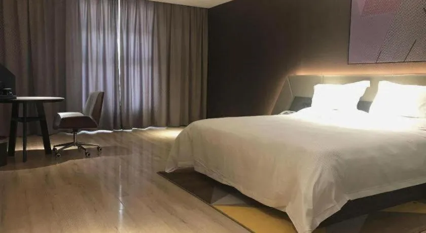 Bed in IU Hotel Lanzhou New District Airport Ruiling International