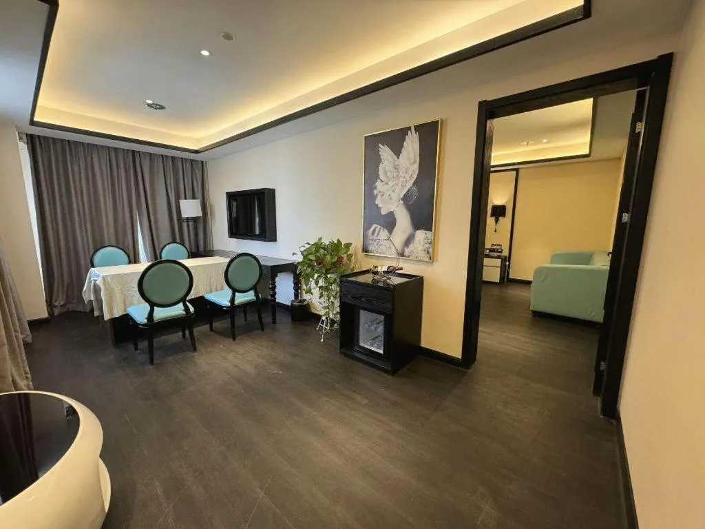 Xana Hotelle Jinan Wuanfu Interchange Huafu International Square