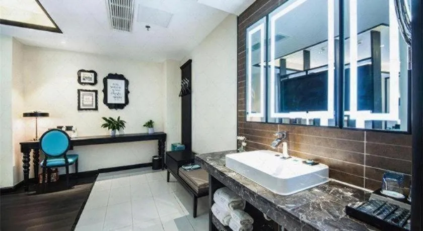 Xana Hotelle Jinan Wuanfu Interchange Huafu International Square