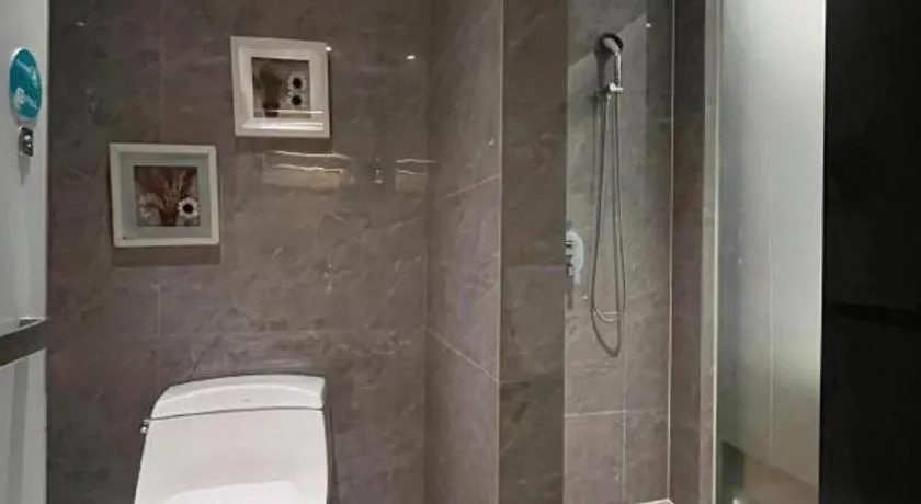 Xana Lite Huizhou Railway Station