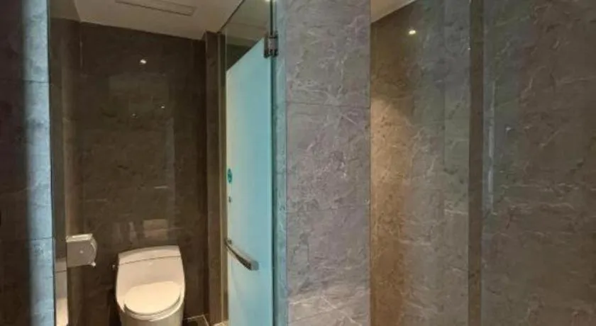 Xana Lite Huizhou Railway Station