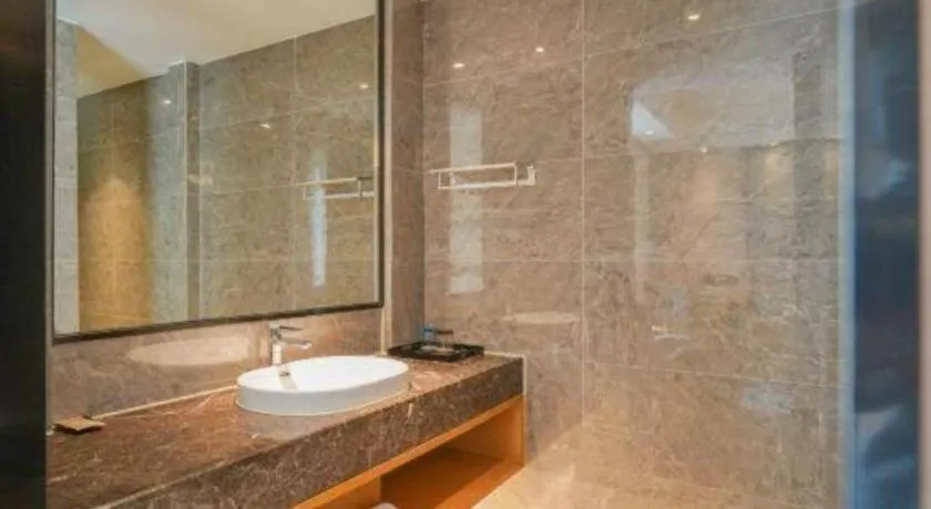 Xana Lite Huizhou Railway Station