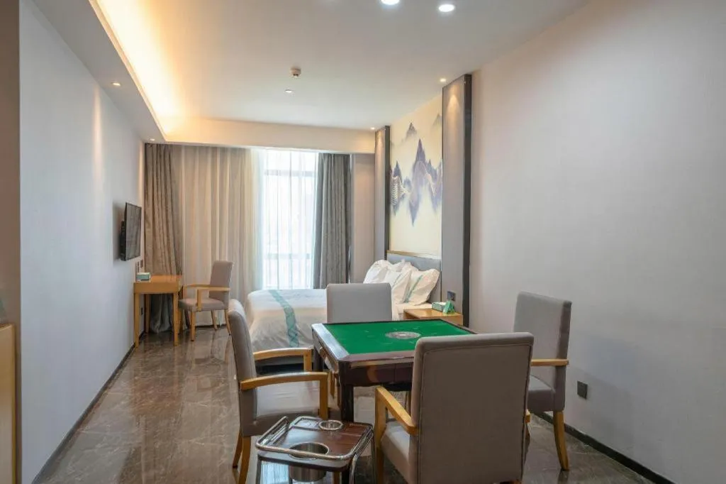 Xana Lite Huizhou Railway Station