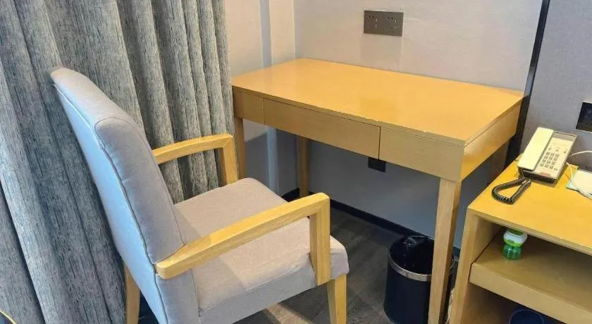 Xana Lite Huizhou Railway Station