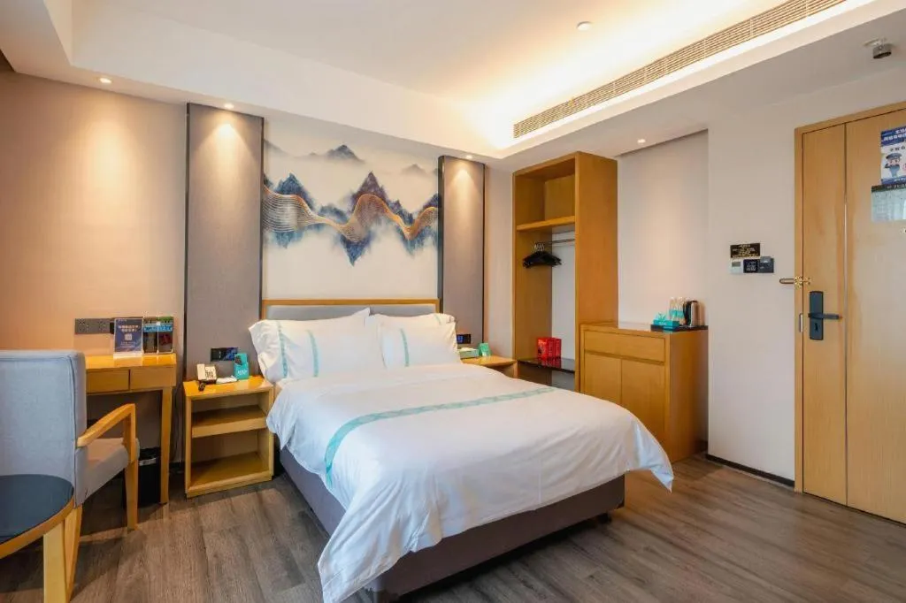 Bed in Xana Lite Huizhou Railway Station