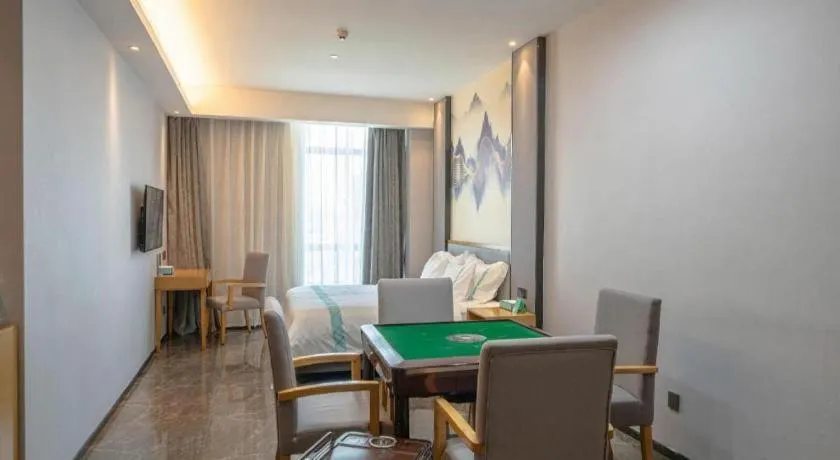 Xana Lite Huizhou Railway Station