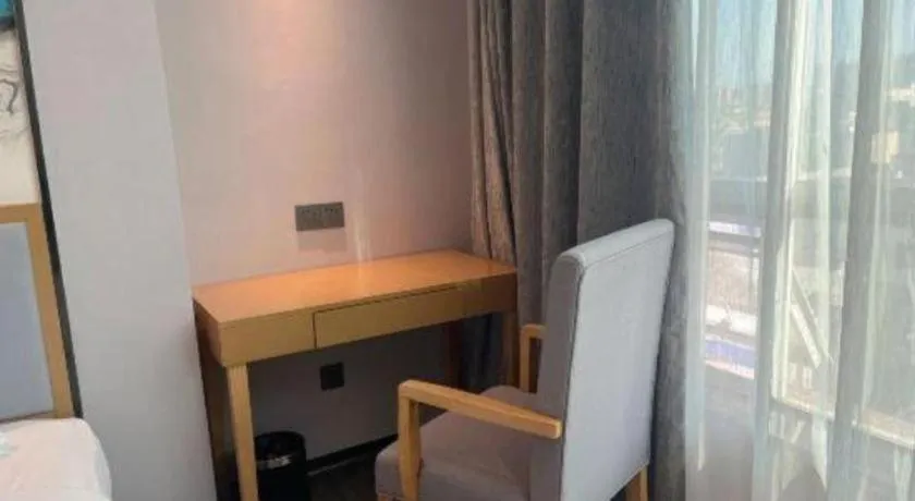 Xana Lite Huizhou Railway Station