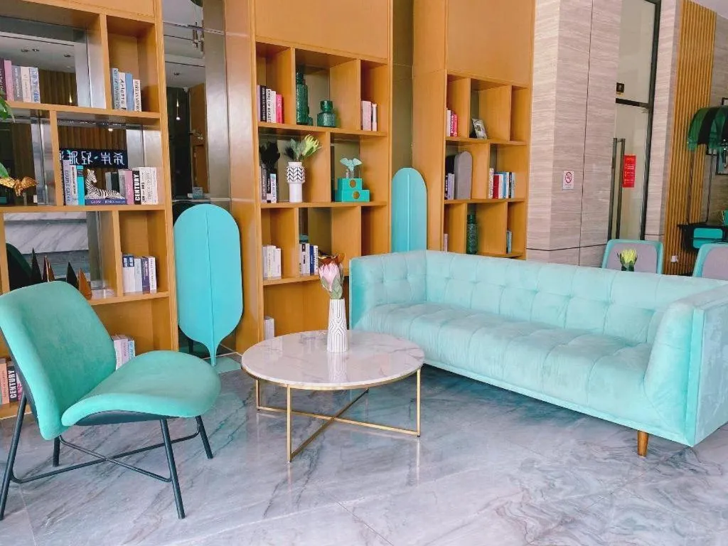 Xana Lite Huizhou Railway Station