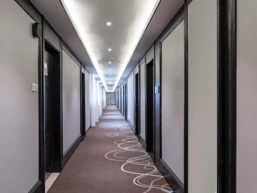 Xana Hotelle Zhongshan Fuhua Road