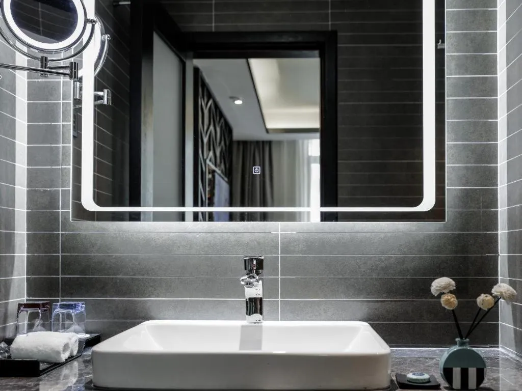 Xana Hotelle Zhongshan Fuhua Road